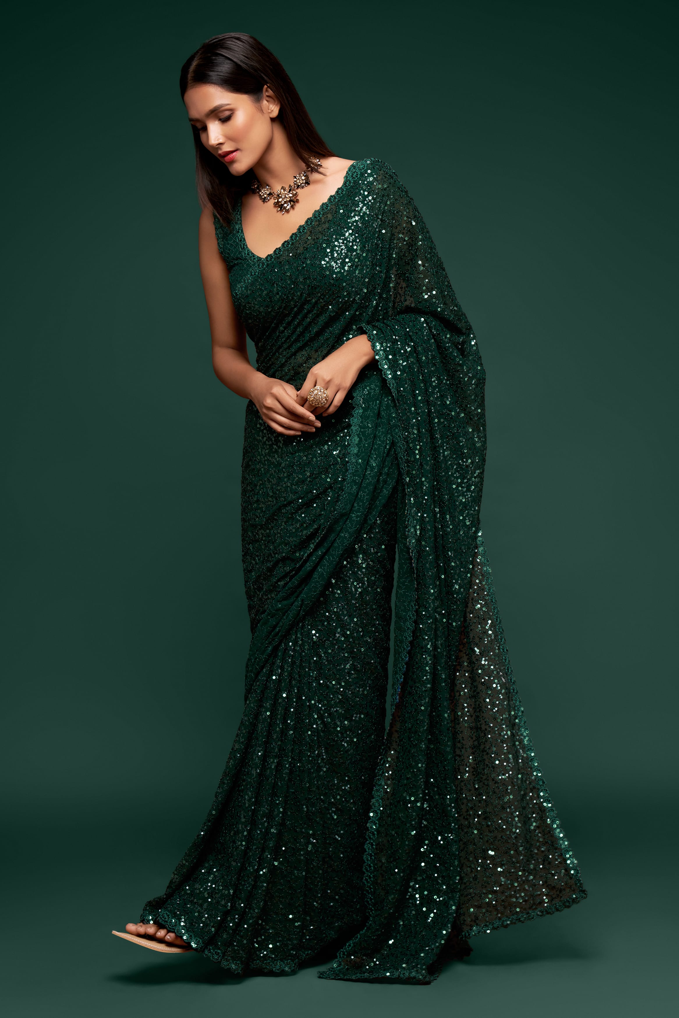 Deep Green Georgette Saree: Exquisite Thread & Sequins Embroidery for Parties & Weddings