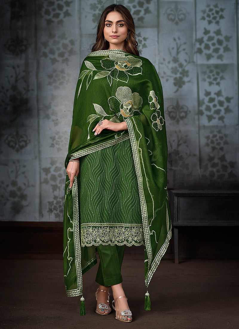 Elegant Green Chinnon Chiffon Salwar Suit with Exquisite Embroidery for Weddings & Parties