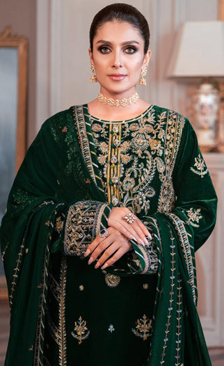 Green Velvet Embroidered Pakistani Suit for Wedding and Party Elegance