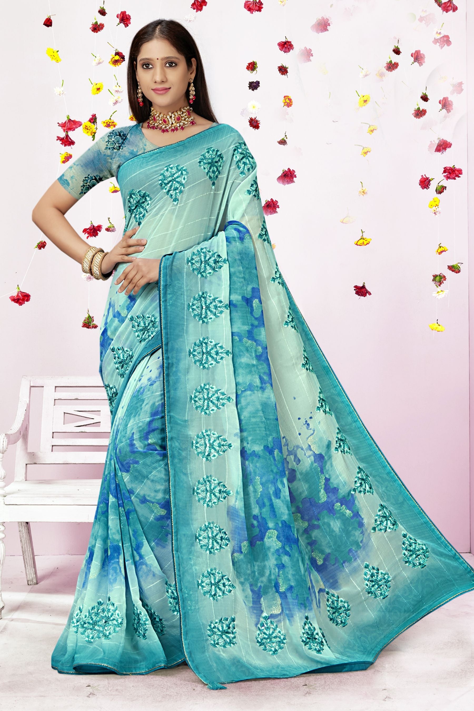 Stunning Blue Georgette Saree: Perfect Party & Wedding Wear!