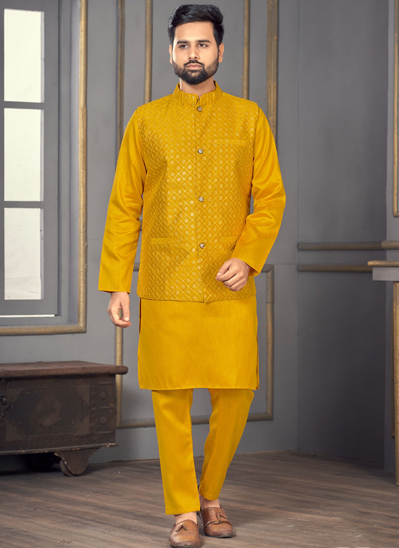 Elegant Yellow Banglori Silk Men's Kurta for Stylish Parties and Weddings