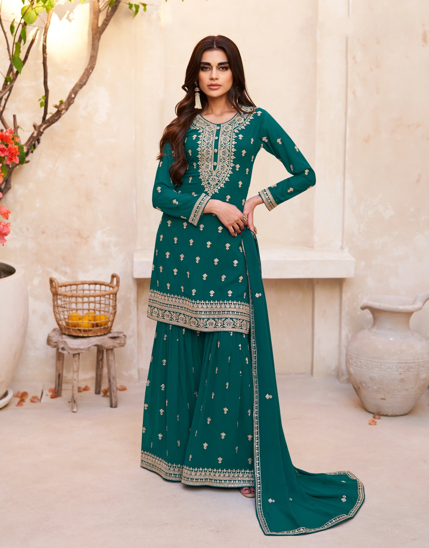 Elegant Green Georgette Salwar Kameez for Weddings and Parties