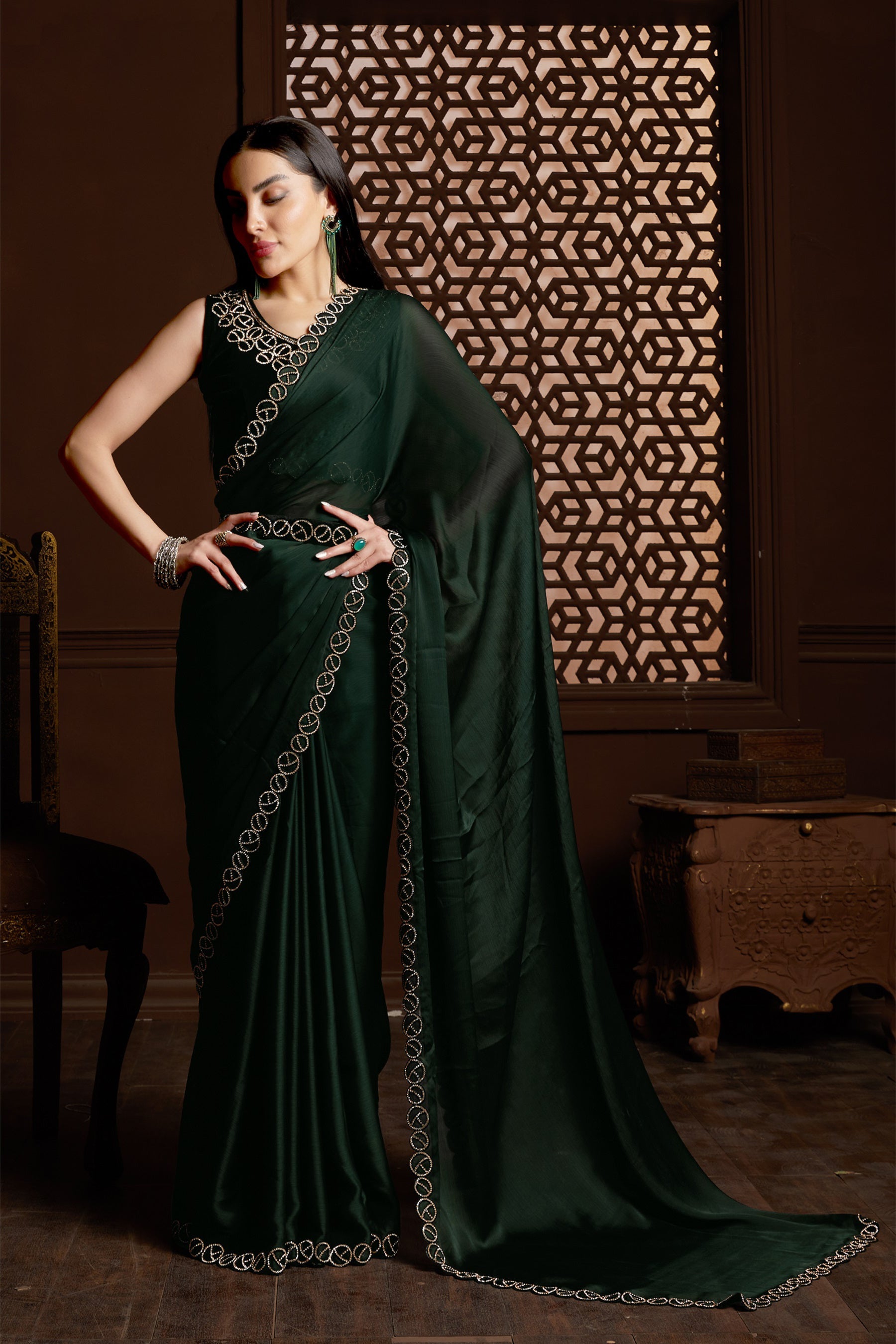 Elegant Dark Green Saree: Exquisite Zarkan Stone Work, Perfect for Parties and Weddings