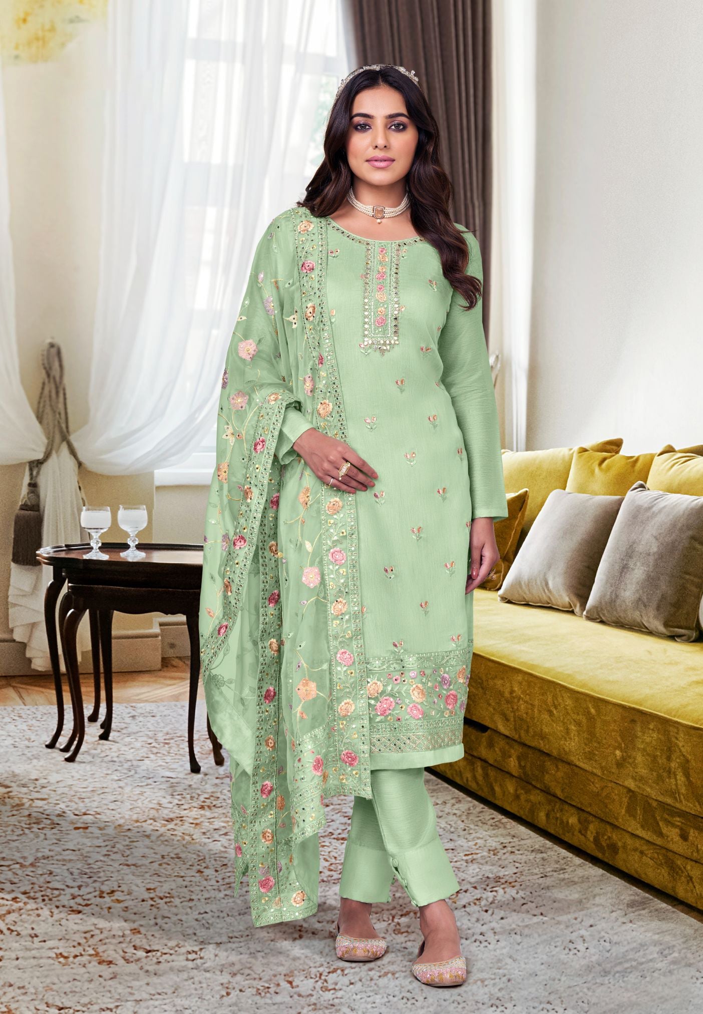 Elegant Green Maheshwari Silk Salwar Suit with Heavy Embroidery for Weddings & Parties