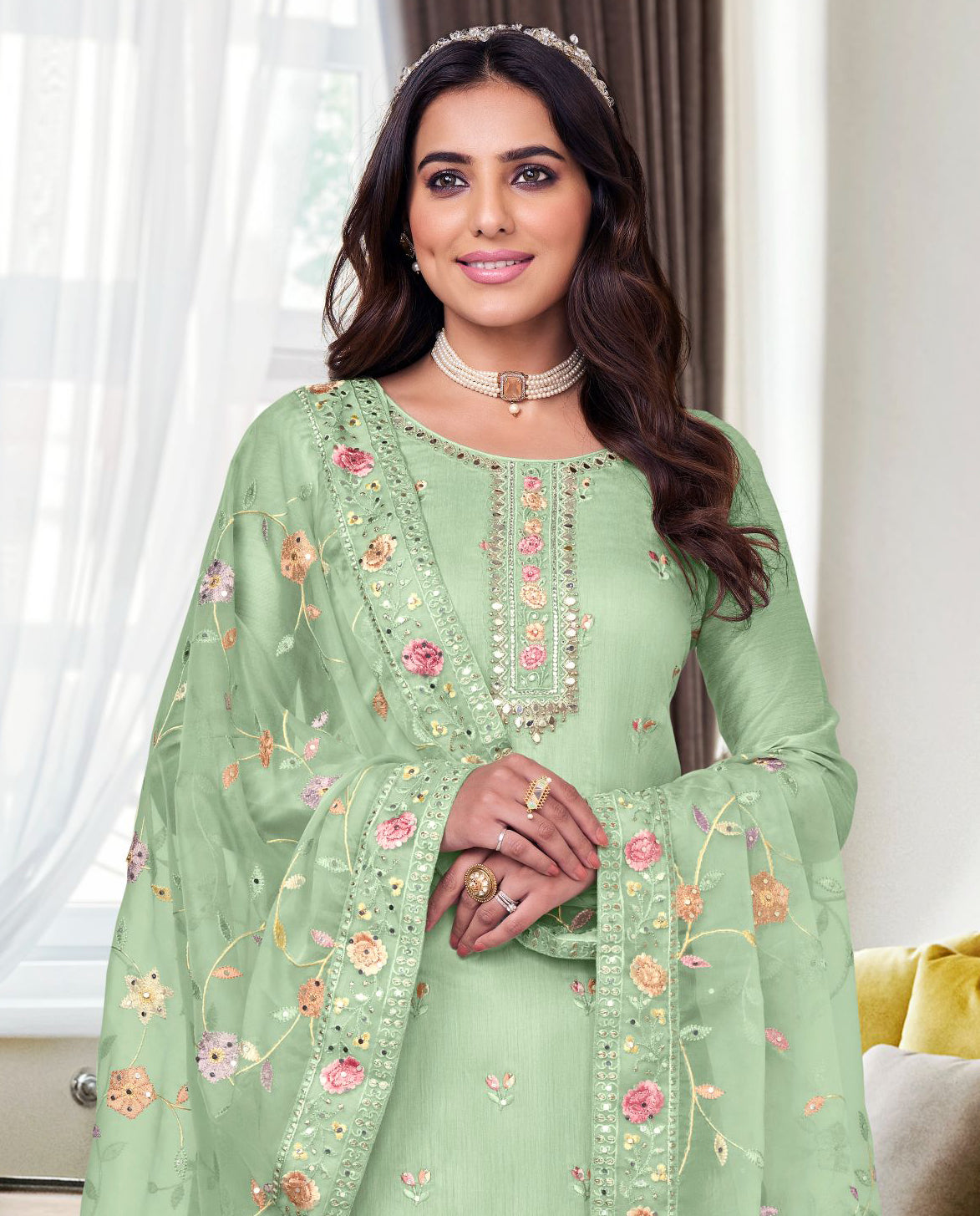 Elegant Green Maheshwari Silk Salwar Suit with Heavy Embroidery for Weddings & Parties