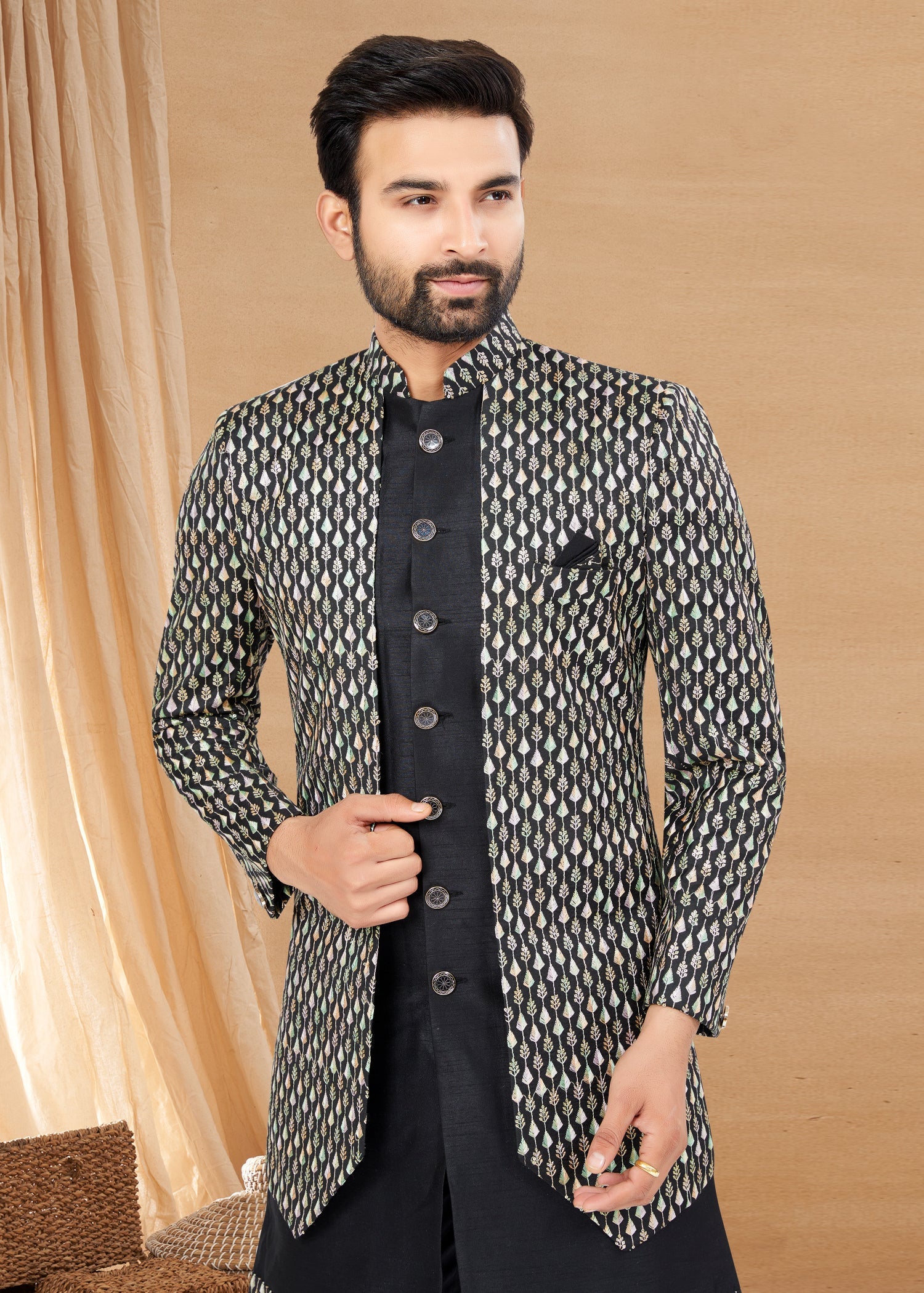 Black Indo Western Sherwani Men's Kurta with Elegant Embroidery