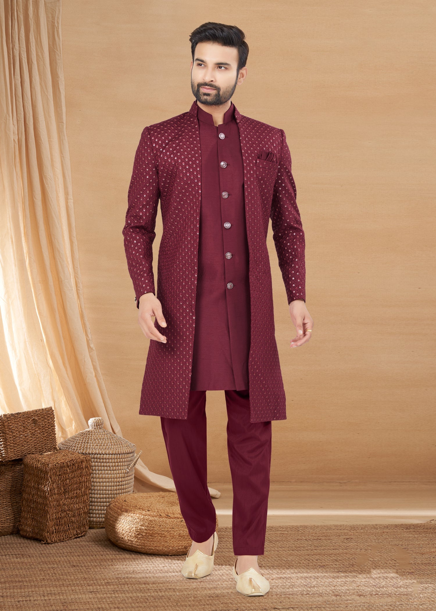 Red Indo Western Sherwani Men's Kurta with Embroidery & Sequins