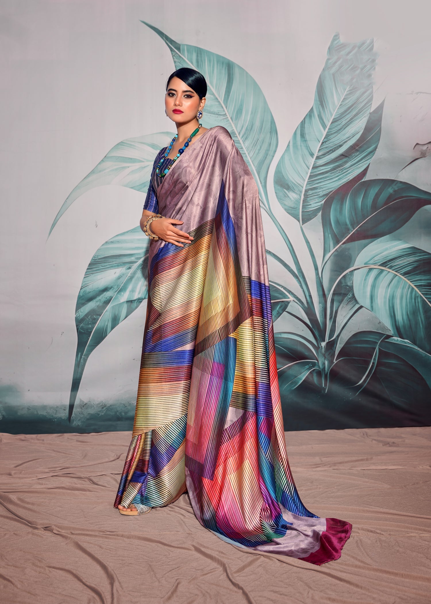 Shop Grey Printed Satin Crepe Saree at best offer at our Store - Karmaplace
